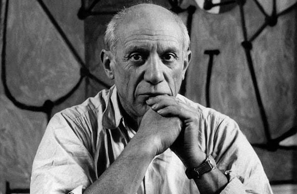 18. Picasso'nun bir maymunu, bir köpeği, bir baykuşu, bir kaplumbağası ve bir kedisi vardı.