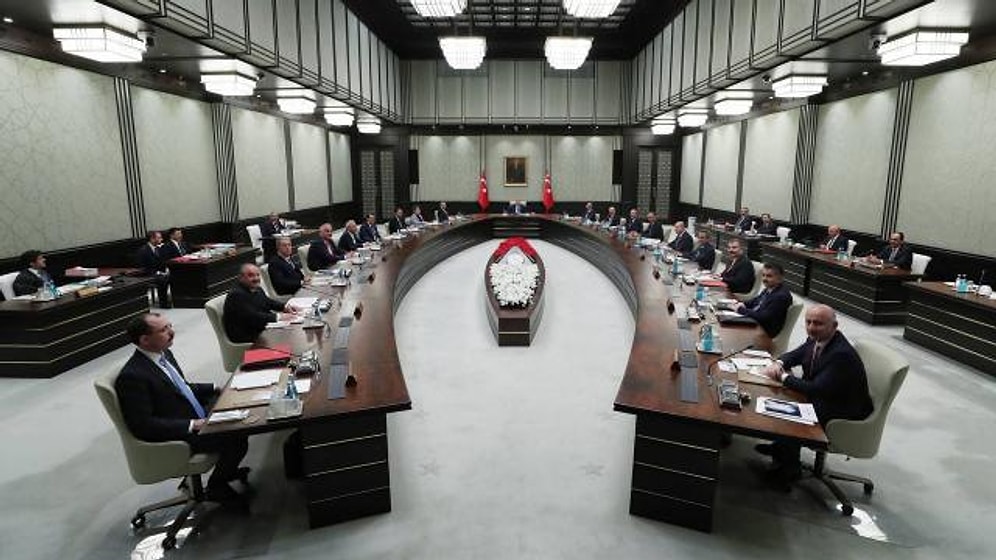 Gözler Bugünkü Kabinede: Asgari Ücret, EYT, 3600 Ek Gösterge!
