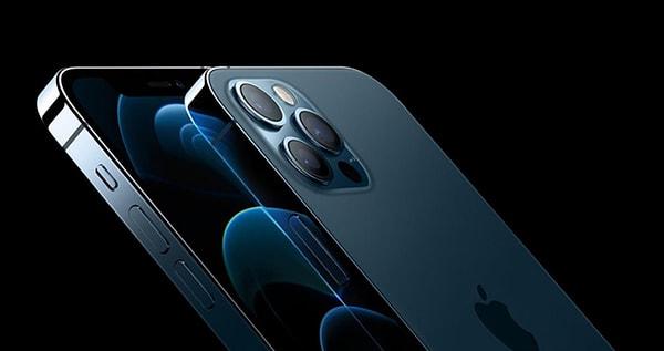 DisplayMate'in başkanı Raymond Soneira, önceki yıllarda iPhone 12 Pro Max, iPhone 11 Pro Max ve iPhone XS Max'in de en iyi akıllı telefon ekranı ödülü aldığını belirterek Apple'ın bu konudaki başarısına dikkat çekti.