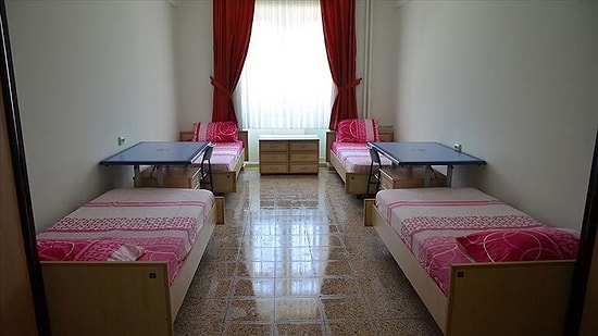 Bakan Kasapoğlu: 'Öğrencilerin Yüzde 70'e Yakını Yurtlara Yerleşti'