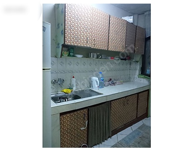 Burası da mutfağımız ama burada tuvalet kağıdı yok.