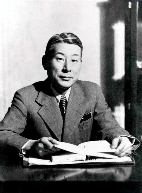 7. Chiune Sugihara