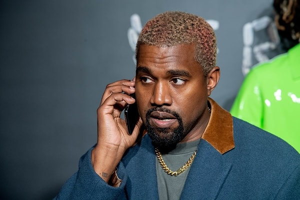 Kanye West ve Bianca Censori ikilisin ayrıldığı iddiaları gündemi meşgul ederken, West'e açılan cinsel istismar davasında ortaya atılan iddalar akıllara durgunluk verdi.