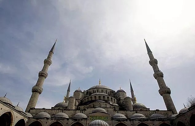 Cuma Namazı Nasıl Kılınır?