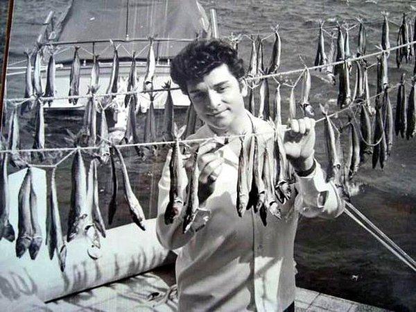 24. Balık kurutan beyefendi, Bodrum, 1960.