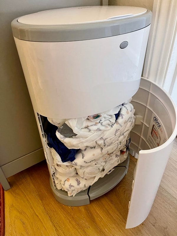 3. "Eşim ve ben bezleri attığımız çöpü birbirimizin değiştirdiğini düşünmüşüz."