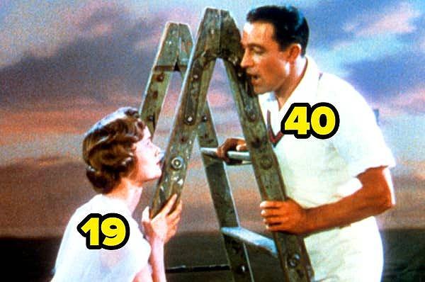 20. 1952 yapımı Yağmur Altında filminin başrol oyuncusu Debbie Reynolds o sırada 19 yaşındaydı. Gene Kelly ise 40 yaşındaydı.