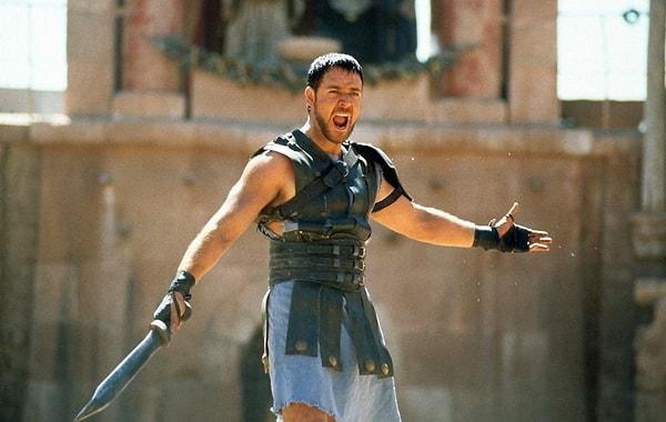 6. Ridley Scott, Gladiator 2’nin senaryosunun hazır olduğunu ve yakında çekimlere başlayacağını söyledi.