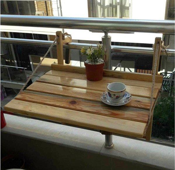 8. Ponçik balkonlar için ideal açılır kapanır masa.