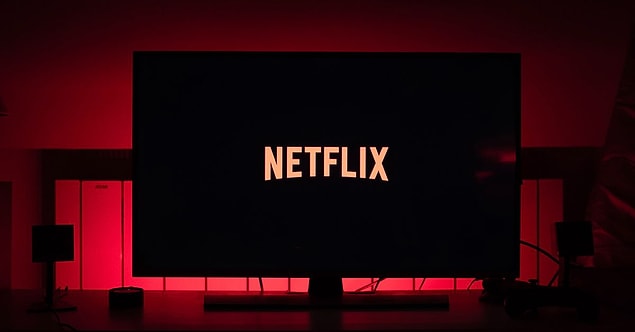 Dünyanın en çok abone sayısına sahip online yayın platformu Netlix, ilk olarak iOS daha sonra da akıllı televizyonlar için iki özellik sunmuştu.