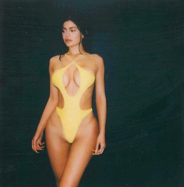 1. Kylie Jenner'ın yeni mayo ve bikini markası beklentiyi karşılayamadı!