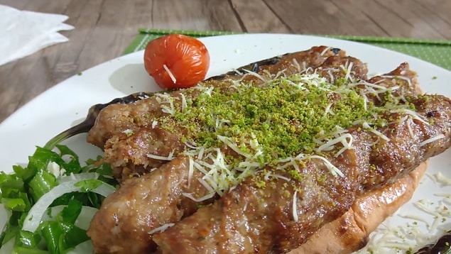 8. Simit Kebabı