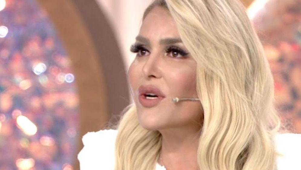 Selin Ciğerci, Evliliğinin Bitmesiyle İlgili Detayları İlk Kez Anlattı: Eşimden Severek Ayrıldım...