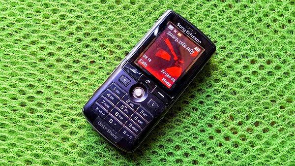 2. Sony Ericsson k750i