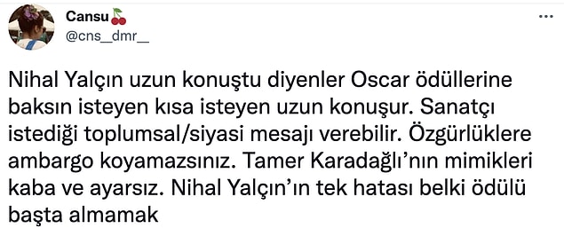 Nihal Yalçın'ın ödülü konuşmadan önce aldığı bir paralel evrende acaba her şey nasıl ilerlerdi? 🤨