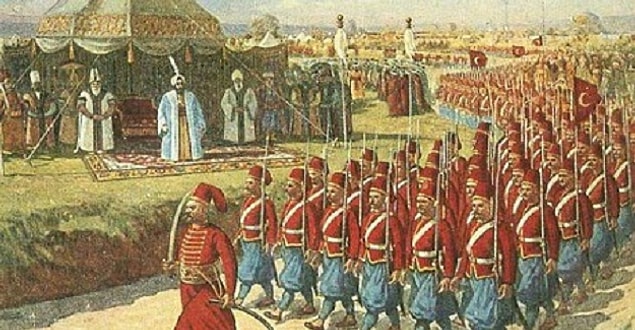 Çatışmanın ortasında kalan piyadeler tahminen dostlarını korkutmak için "Turci!" diye bağırmaya başlar. Bunu duyan dostları Türklerin geldiğini sanıp kaçar ancak bir şeyi çoktan unutmuşlardır.