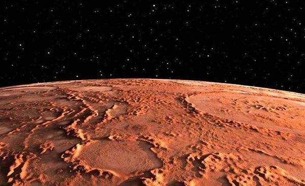 Öte yandan bilim insanları, yeni bulguların Kızıl Gezegen’in daha önce göllere sahip olabilecek diğer kraterleri ve potansiyel yaşam biçimleri hakkında daha fazla bilgi edinmelerine yardımcı olacağını savundu.