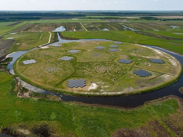 Dünyanın en güçlü radyo anteni olan Hollanda'daki  Düşük Frekans Dizisi’ni (LOFAR) kullanan ekip, 19 uzak kırmızı cüce yıldızdan gelen radyo sinyallerini keşfetti.