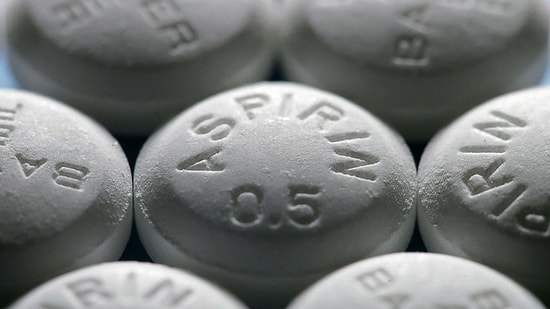 ABD'de Bir Grup Doktor 60 Yaş Üstüne Kalp Krizini Önlemek İçin Aspirin Kullanımı Tavsiyesini Geri Çekildi