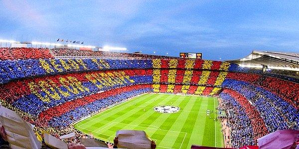 6. Dünya'nın en büyük stadyumu FC Barcelona'nın stadyumudur.
