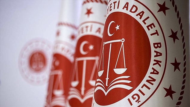 "Adalet Bakanlığı’nda 100’ün üzerinde TÜGVA’lı var"