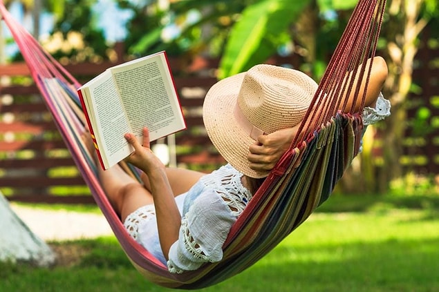 Kitap okuma araştırmasında yalnızca kitapları temel almayan araştırma, gazete, dergi ve araştırma metinlerini de kapsıyor.