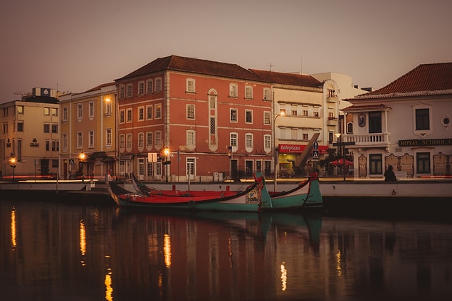 5. "Otel fiyatları sizi şaşırtabilir."