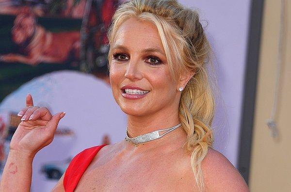 3. Bir dönem uzunca bir süre Britney Spears'ın seks kasedi konuşulmuştu.