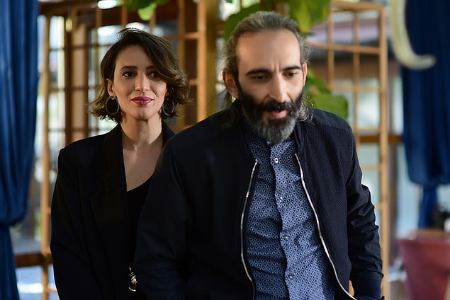 2019'a kadar ise Beş Kardeş, Yol Ayrımı ve İstanbullu Gelin'de oynadı. Birçok izleyici onu İstanbullu Gelin'deki Güneş karakteriyle tanıyor.