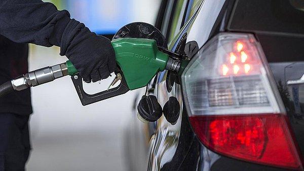 Motorin, benzin ve LPG’de ÖTV sıfırlanmış durumda, bu nedenle zamların tamamı pompa fiyatına yansıyor.