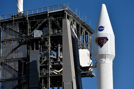 NASA'nın Jüpiter'e Giden Aracı Lucy, Bir Türk Atasözü ve Orhan Pamuk'tan Alıntı Taşıyor!