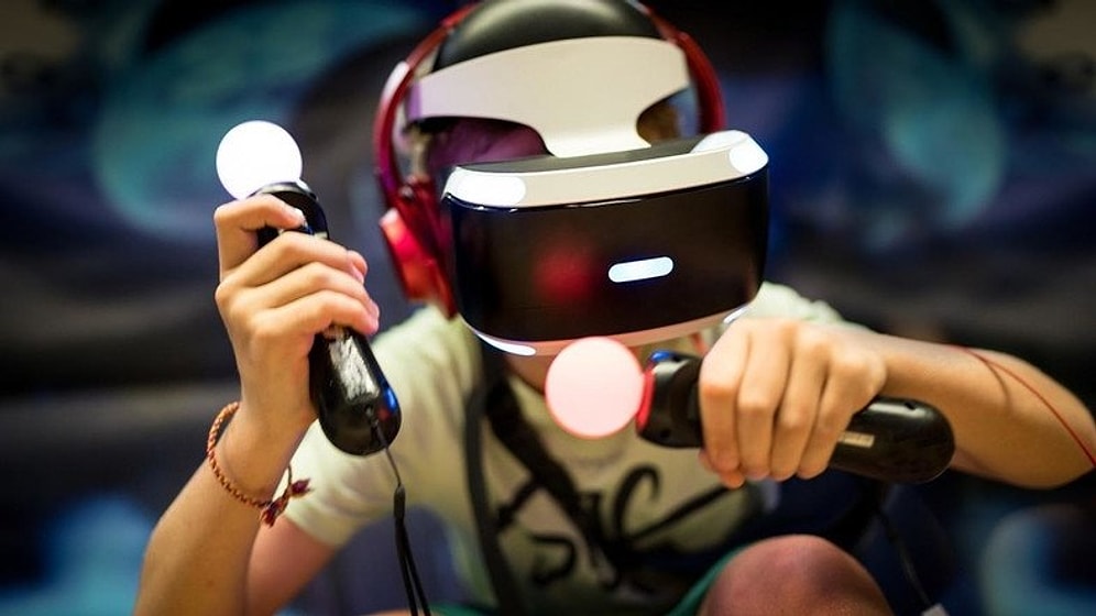 Yeni Bir Dönem Başlıyor: Facebook Kurgusal Evren İçin 10 Bin İşçi Alacak