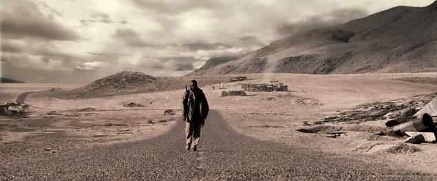 2. Tanrının Kitabı / The Book of Eli (2010)