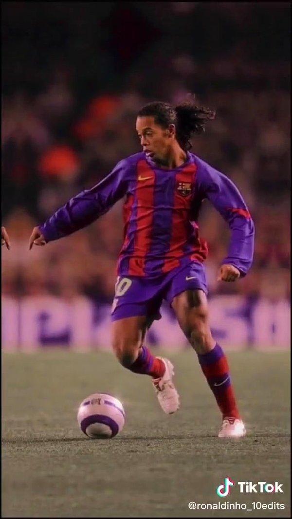 4. Ronaldinho