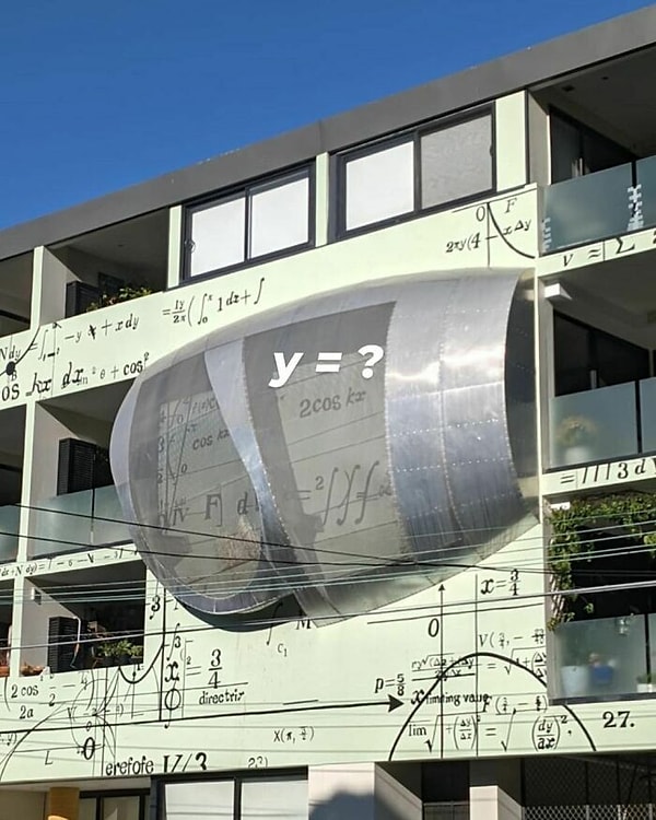 12. Когда в одном доме собрались любители математики