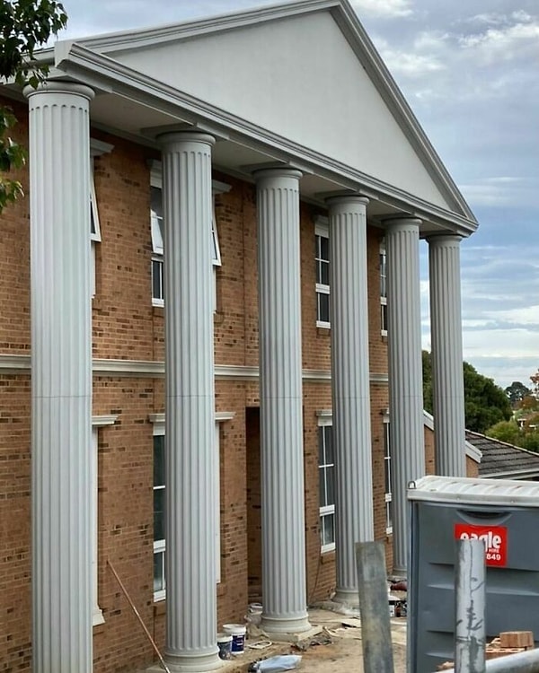 13. Я думаю, они могли бы втиснуть еще одну...