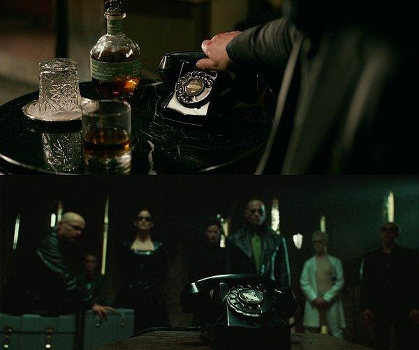 9. John Wick Bölüm 2 filminde Matrix'de gördüğümüz aynı çevirmeli telefon yer alıyor.