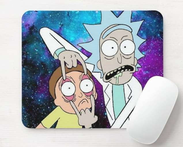 12. Masalarda bazen mouse pad kullanmak şart olabiliyor.