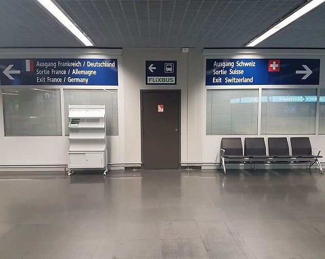 9. "Basel'de havaalanından 3 farklı ülkeye, Fransa, Almanya veya İsviçre'ye giriş yapabilirsiniz."