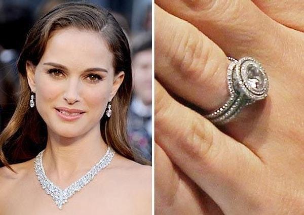 Bonus: Natalie Portman'ın Benjamin Millepied tarafından verilen 35.000 dolar değerindeki yüzüğü: