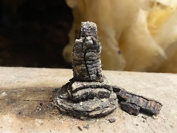 13. Нам не удалось провести надлежащую проверку крутящего момента этого болта ... но что-то мне подсказывает, что в этом не было необходимости.