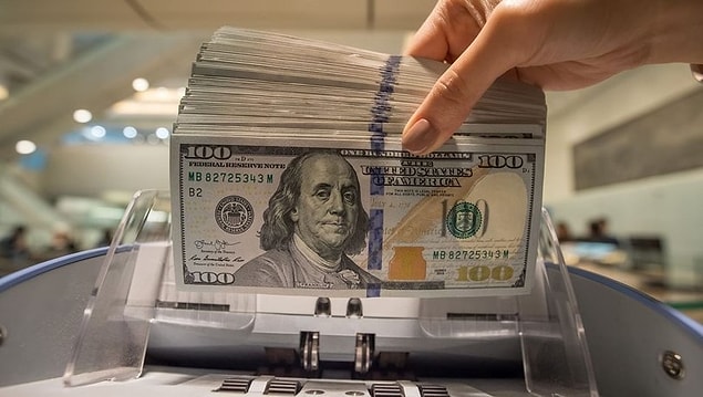 Dolar 9,2'nin altına indi