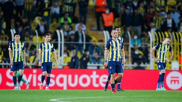 Grupta birer beraberlik ve mağlubiyeti bulunan Fenerbahçe, bir puanla 3. sırada yer alıyor.