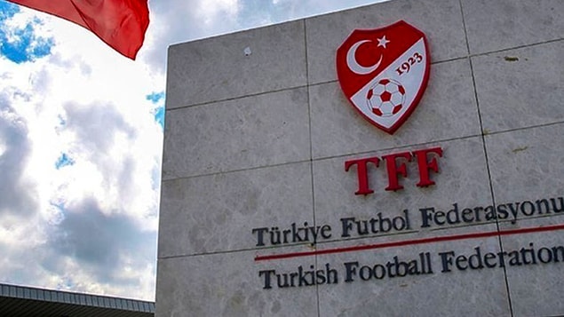 Türk futbolunda son 20 yılda 14 MHK görev aldı