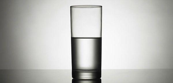 3. Söyle bakalım bu bardağın yarısı dolu mu boş mu?