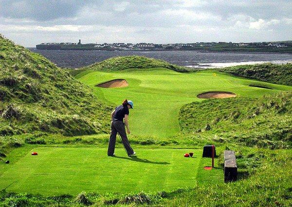 12. Golf İrlanda genelinde oldukça ama oldukça yaygın bir spordur.