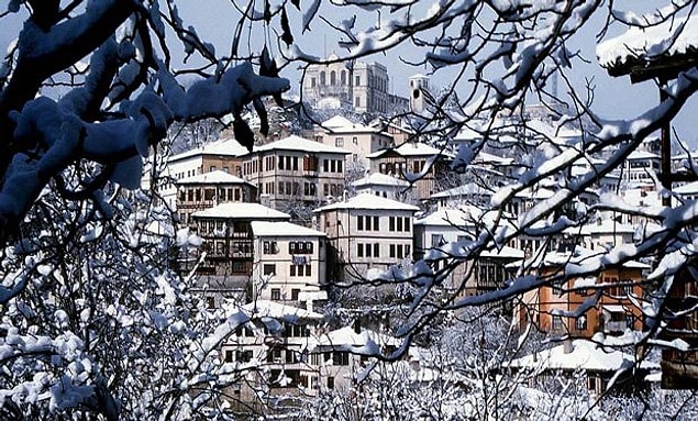 9. Kışın huzurun adresi Safranbolu…