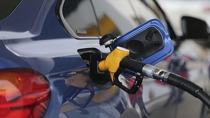 Bloomberg: Benzine Bir Kez Daha Zam Geliyor