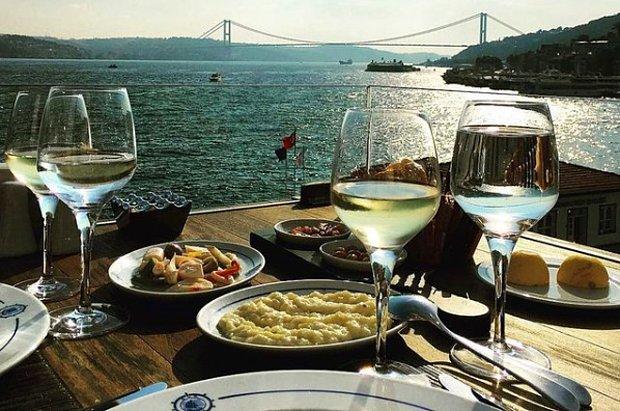 Denizden Ne Ciksa Yerim Diyenlerdenseniz Istanbul Da Deniz Urunlerine Doyabileceginiz 20 Mekan