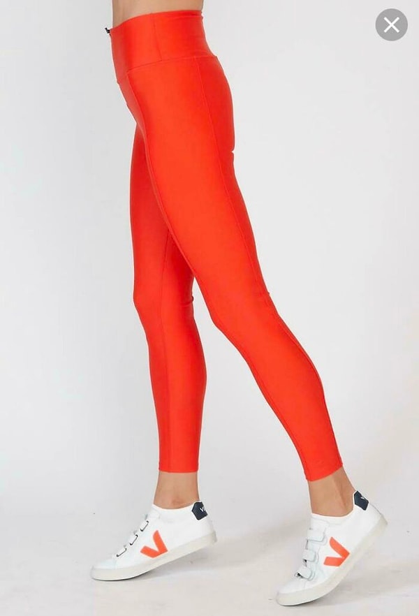 14. Как приятно знать, что у тебя не обязательно должен быть огромный зад